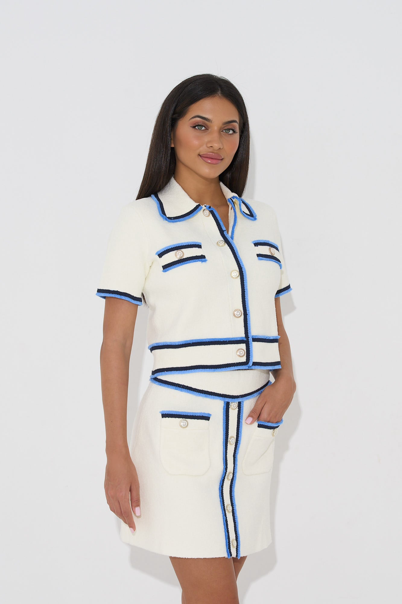 Clarisse white-blue knitted cardigan skirt matching set